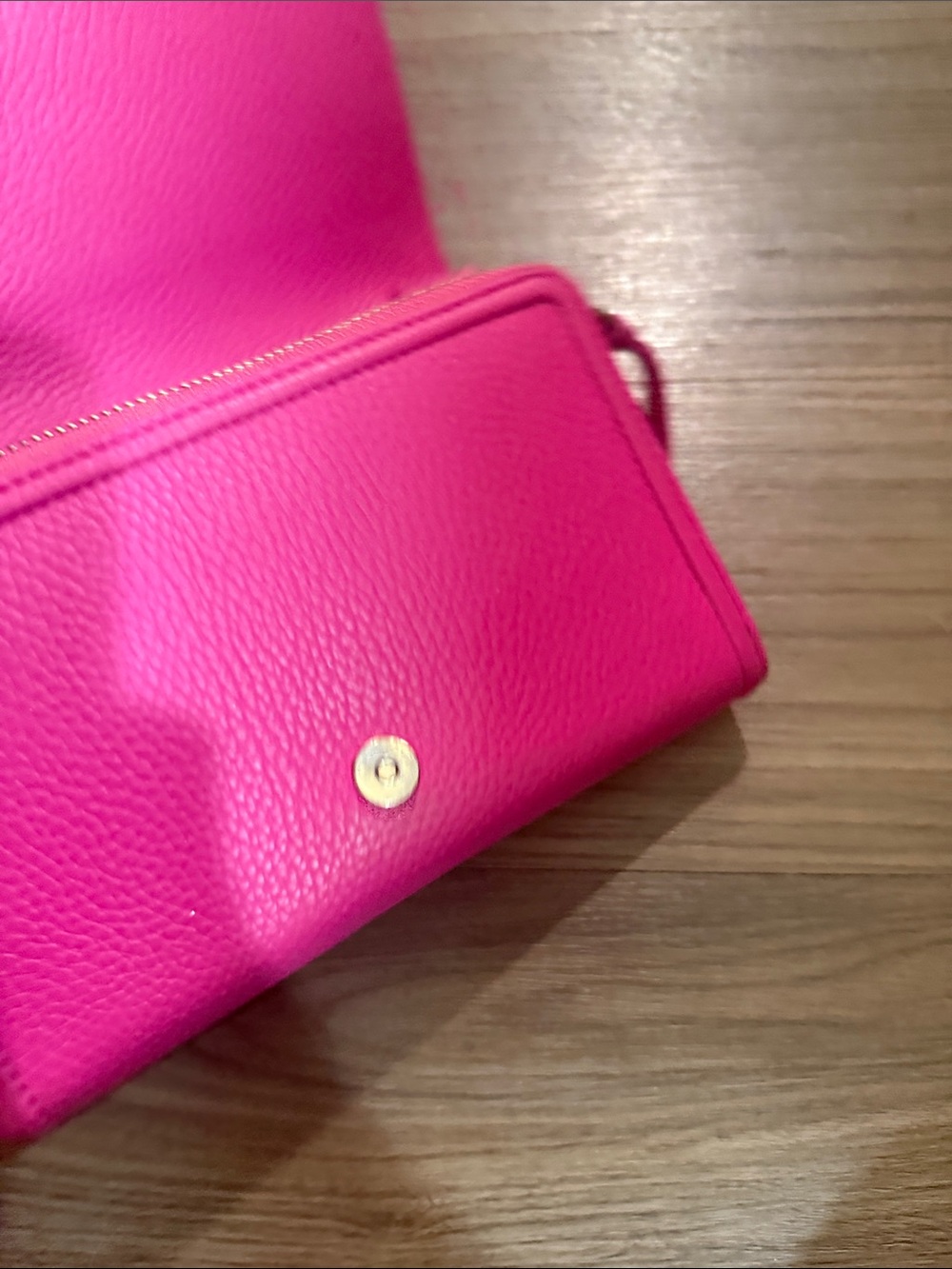 Tory Burch Hot Pink Pebbled Leather Crossbody - Picture 4 of 8